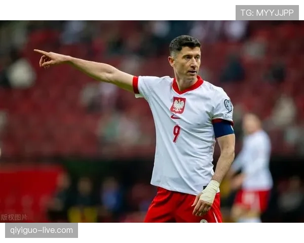 莱万国家队表现是否平庸 赛事发挥与数据深度解析