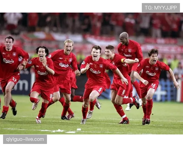 拜仁防守体系漏洞频出，持续稳定性问题对争冠形势产生影响