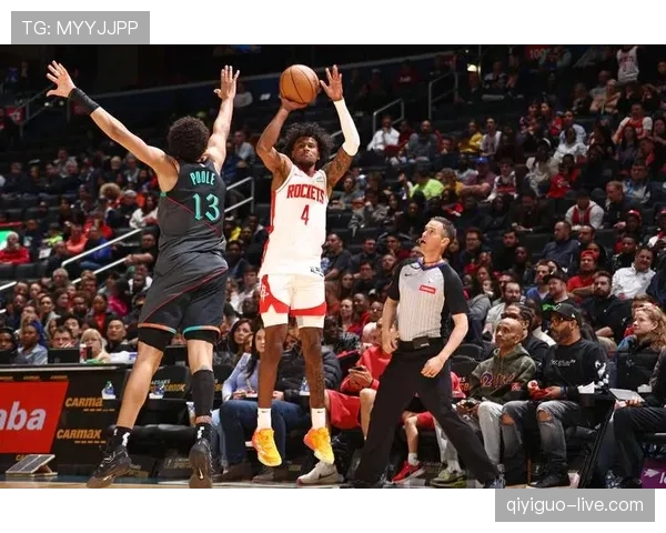 格林防守覆盖提升，改变勇士禁区影响力